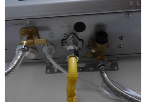 進(jìn)水精密鑄造的管路安裝是怎樣的